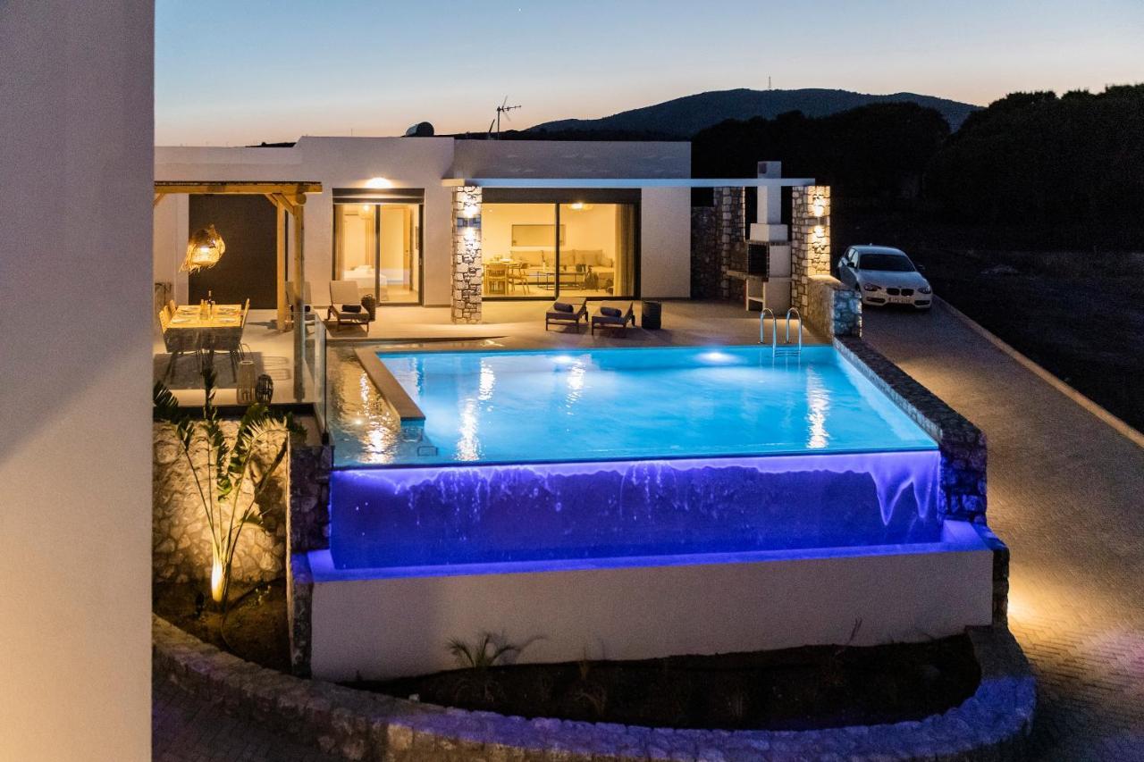 Grand Blue Villas Lachania Exterior foto