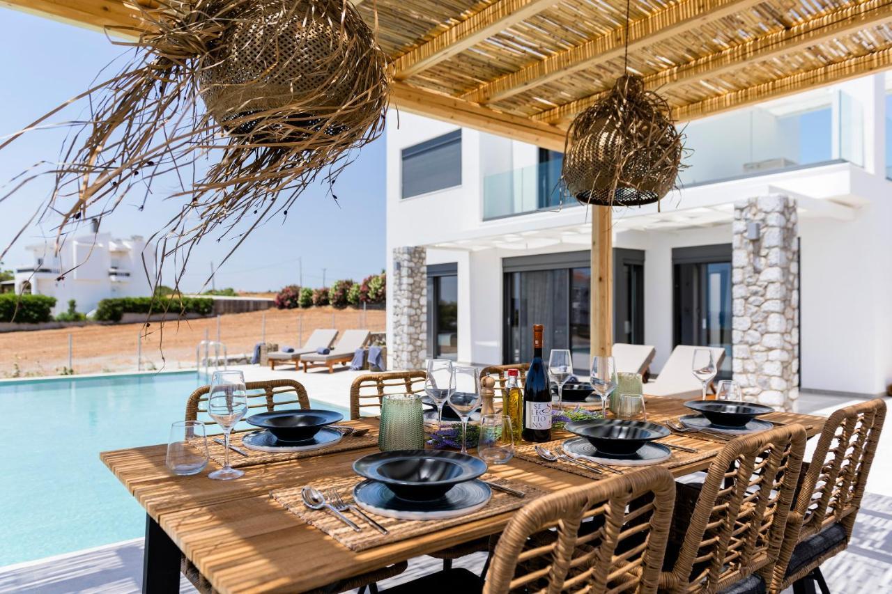 Grand Blue Villas Lachania Exterior foto